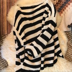 Ann Taylor Chunky Knit black and white sweater
